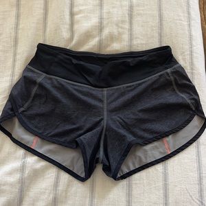 Lululemon speed up short 2.5 inch
